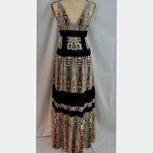 Bebe XXS maxi dress